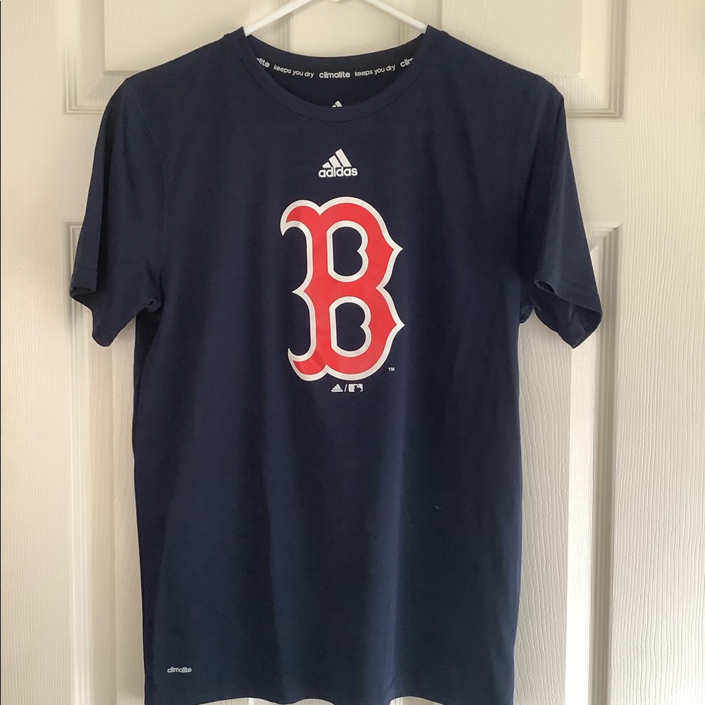 Boys Adidas Red Sox t-shirt